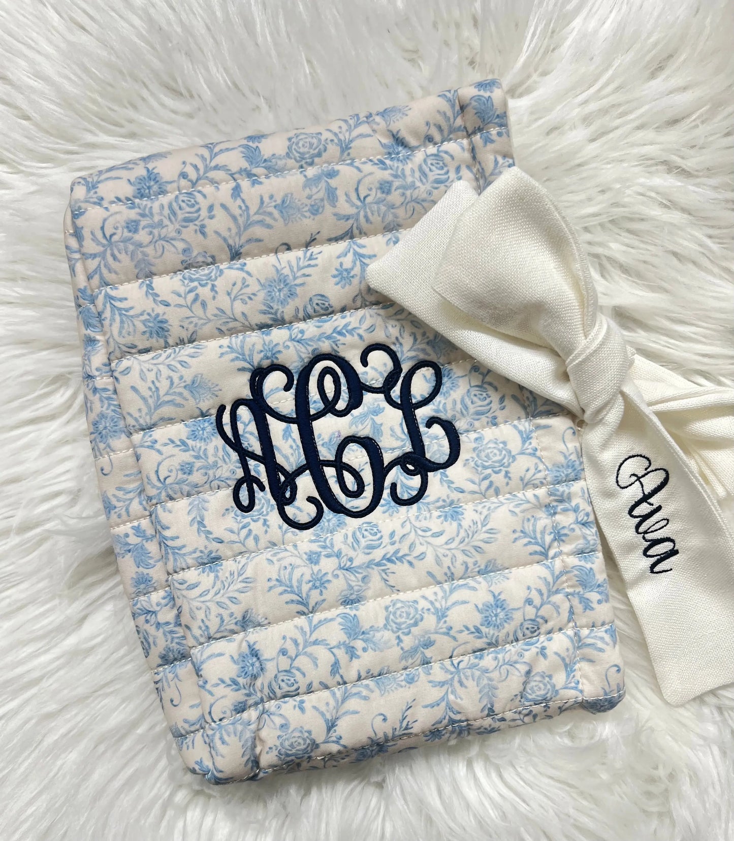 Elegant Quilted Toile Pattern Bible/Book Cover With Bow Pink Poodle Designz