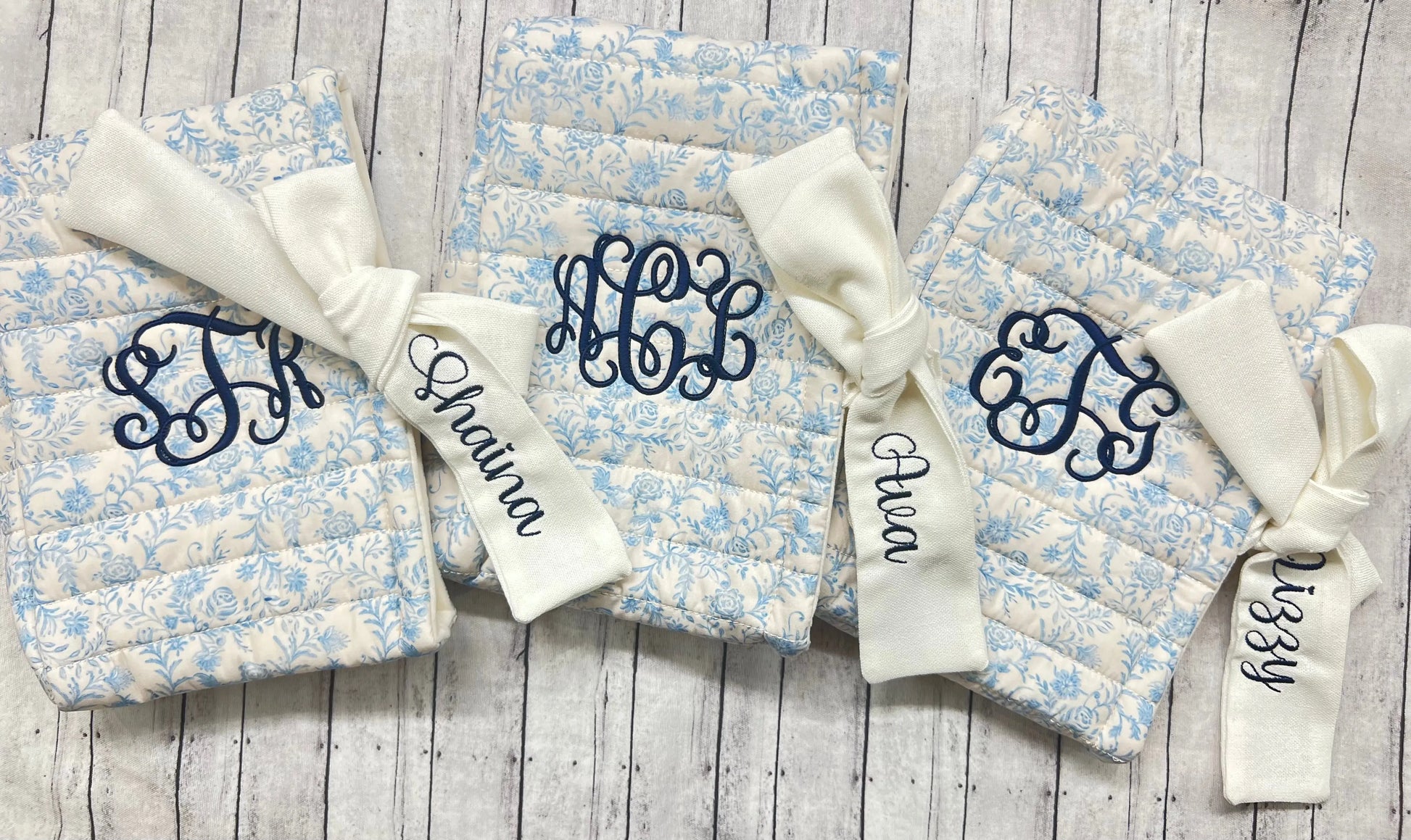 Elegant Quilted Toile Pattern Bible/Book Cover With Bow Pink Poodle Designz