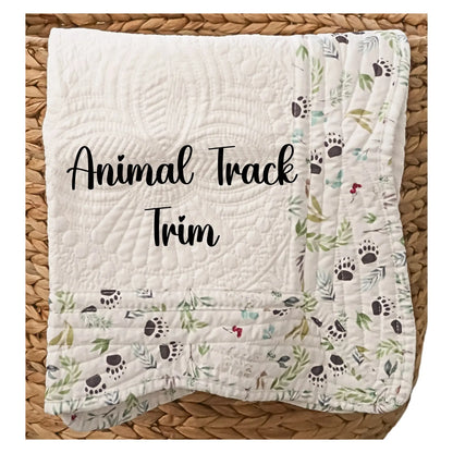 White Heirloom Quilt With Decorative Patterned Trim pinkpoodledesignz