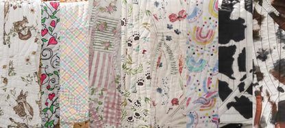 White Heirloom Quilt With Decorative Patterned Trim pinkpoodledesignz