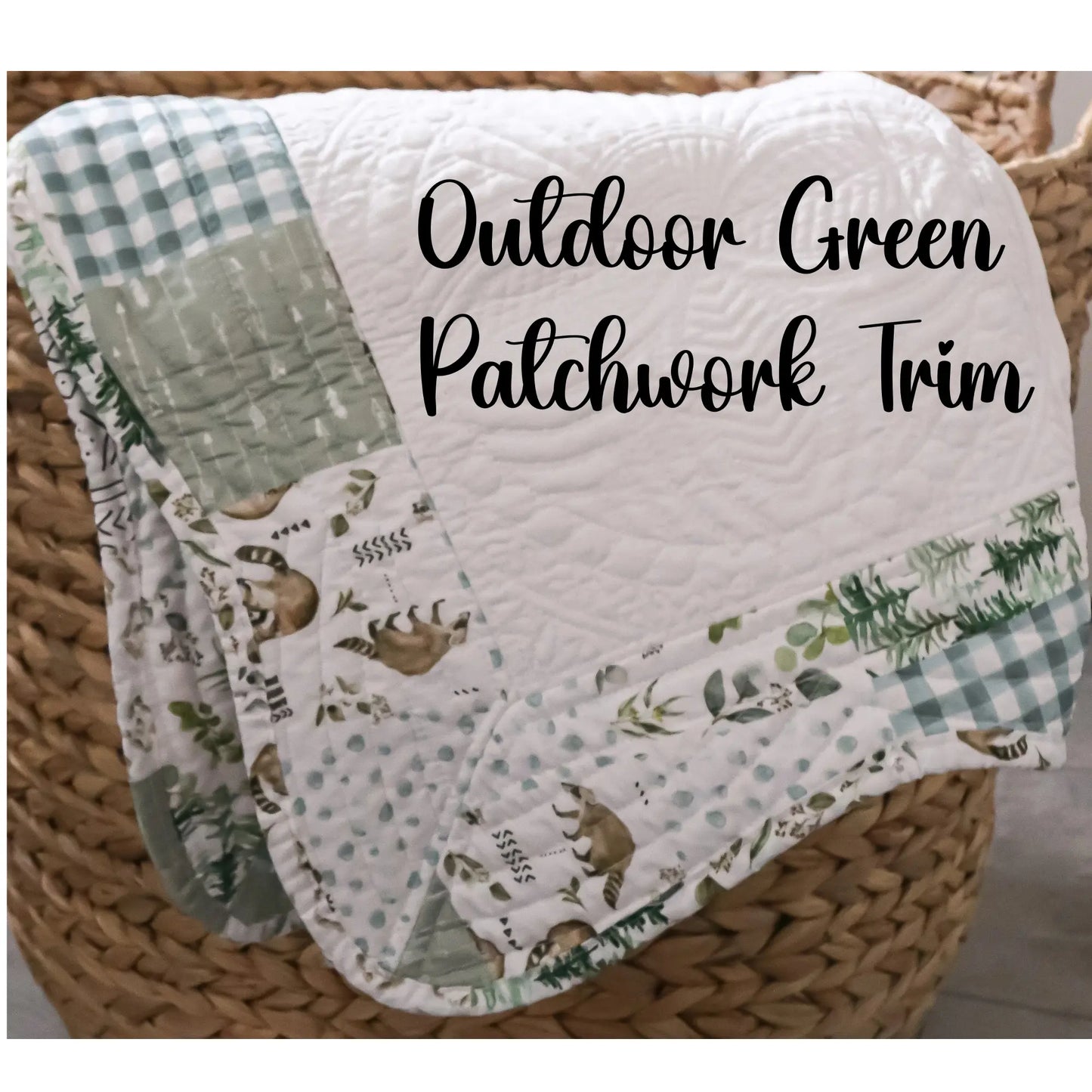 White Heirloom Quilt With Decorative Patterned Trim pinkpoodledesignz