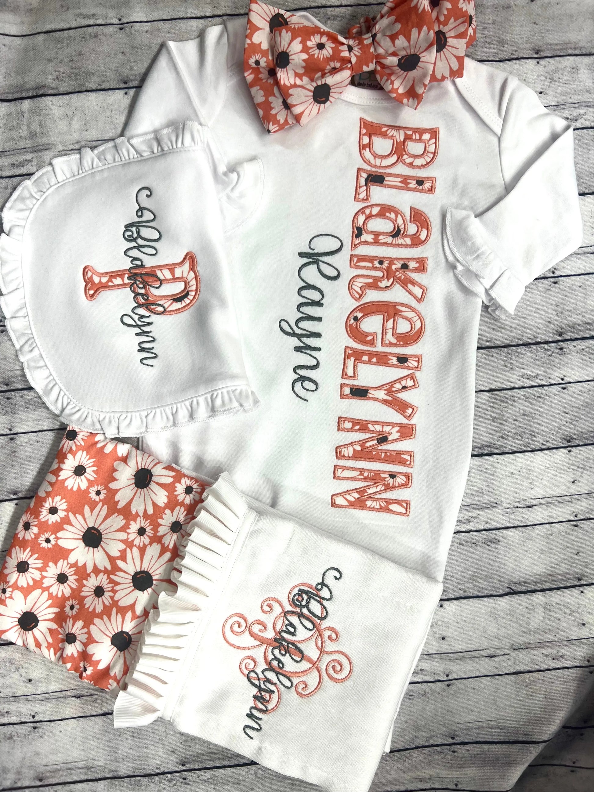 Appliqued Name Newborn Infant Sets Pink Poodle Designz