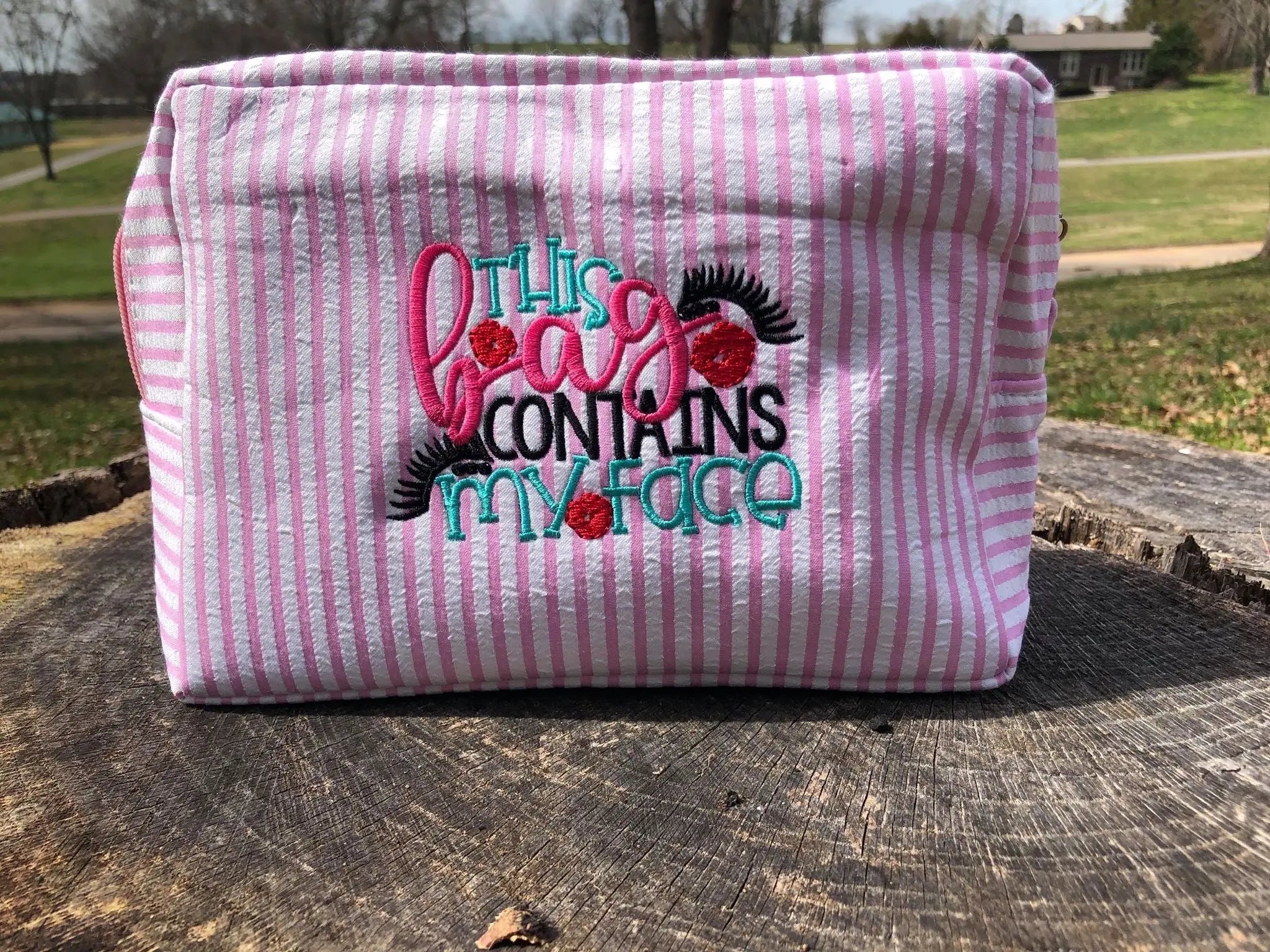 Seersucker best sale cosmetic bag